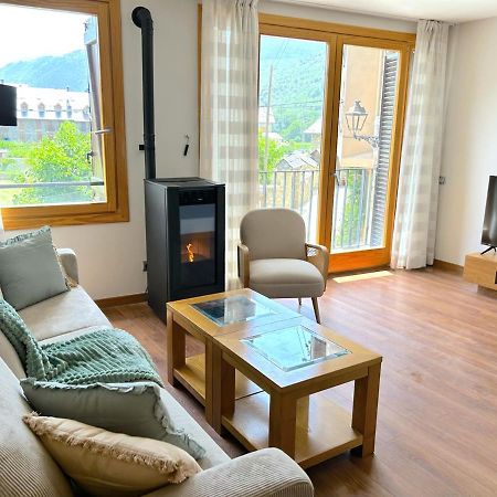 Apartament Al Centre D'Esterri Amb Vistes Uniques By Rural D'Aneu Эстерри-д'Анеу Экстерьер фото